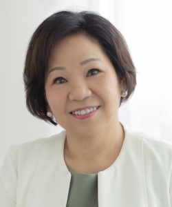 Ms Joan Chan