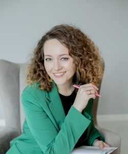 Anna Ustinova